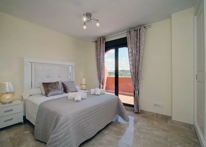 Costa Galera Duplex Penthouse Апартаменти Естепона